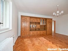 Prodej domu 380 m², pozemek 504 m²