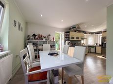 Prodej domu 250 m², pozemek 817 m²