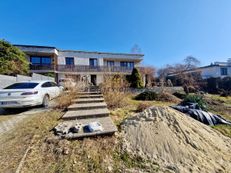 Prodej domu 240 m²