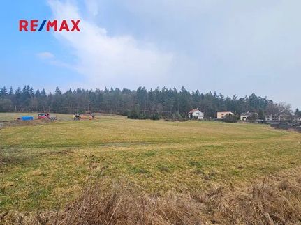 Prodej stavebního pozemku 809 m²