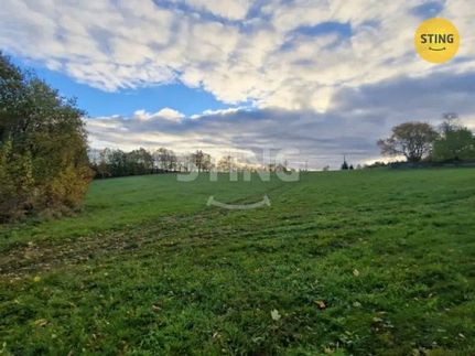 Prodej stavebního pozemku 4406 m²