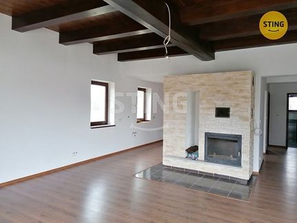Prodej domu 350 m², pozemek 1760 m²