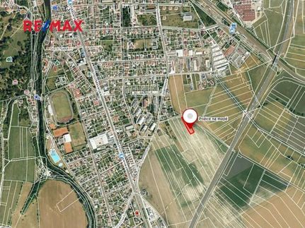 Prodej stavebního pozemku 1680 m²