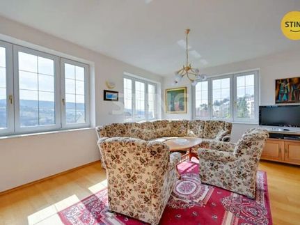 Prodej vily 470 m², pozemek 929 m²