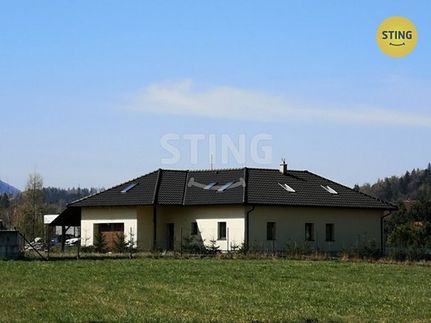 Prodej domu 350 m², pozemek 1760 m²