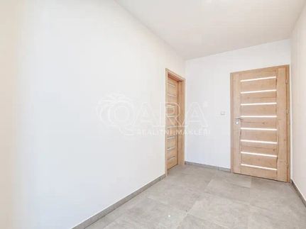 Prodej domu 199 m², pozemek 1000 m²