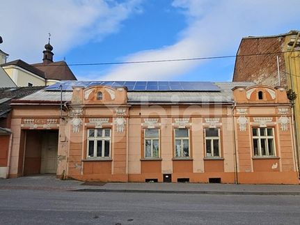 Prodej domu 300 m², pozemek 653 m²