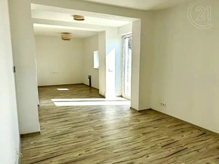 Prodej bytu 4+kk 85 m²