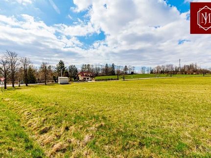 Prodej stavebního pozemku 874 m²