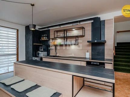 Prodej domu 197 m², pozemek 4419 m²
