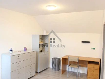 Prodej domu 180 m², pozemek 1690 m²