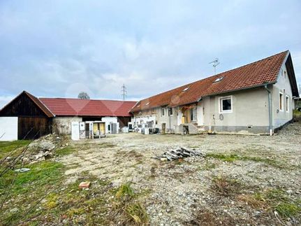 Prodej domu 300 m², pozemek 1690 m²