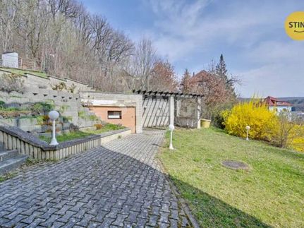 Prodej vily 470 m², pozemek 929 m²