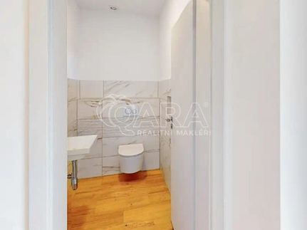 Prodej domu 216 m², pozemek 1000 m²