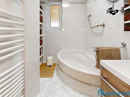 Prodej domu 198 m², pozemek 1397 m²