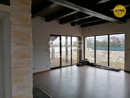 Prodej domu 350 m², pozemek 1760 m²