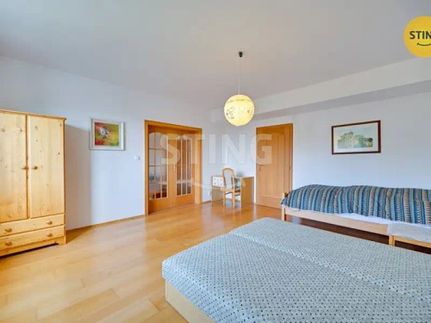 Prodej vily 470 m², pozemek 929 m²
