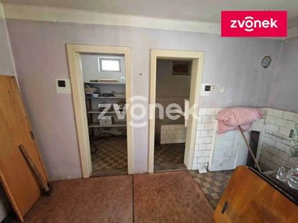 Prodej domu 530 m², pozemek 7212 m²