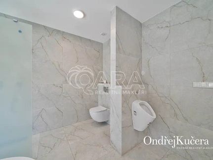 Prodej domu 216 m², pozemek 1000 m²