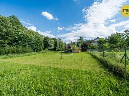 Prodej stavebního pozemku 1366 m²
