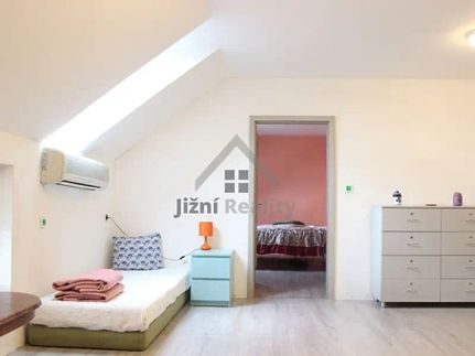 Prodej domu 180 m², pozemek 1690 m²