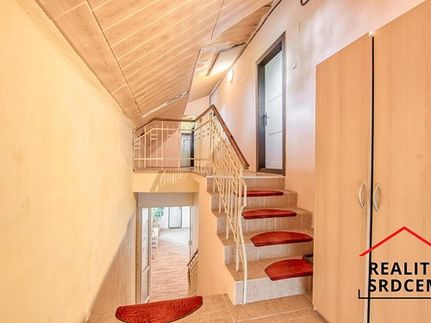 Prodej domu 331 m², pozemek 3964 m²