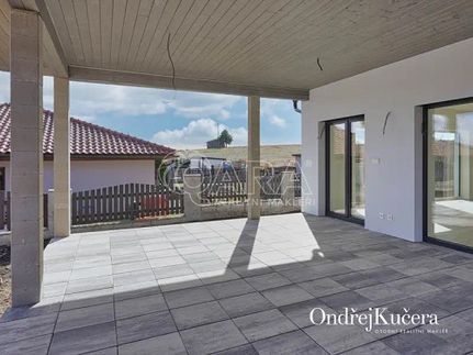 Prodej domu 216 m², pozemek 1000 m²