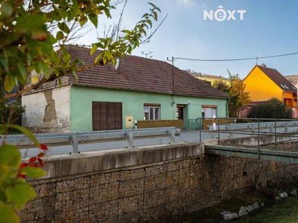 Prodej stavebního pozemku 795 m²