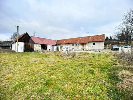 Prodej domu 300 m², pozemek 1690 m²