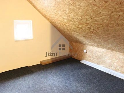Prodej domu 180 m², pozemek 1690 m²