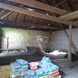 Prodej zemědělské usedlosti 120 m², pozemek 8582 m²