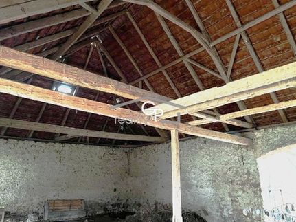 Prodej zemědělské usedlosti 120 m², pozemek 8582 m²