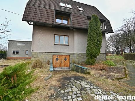 Prodej domu 380 m², pozemek 504 m²