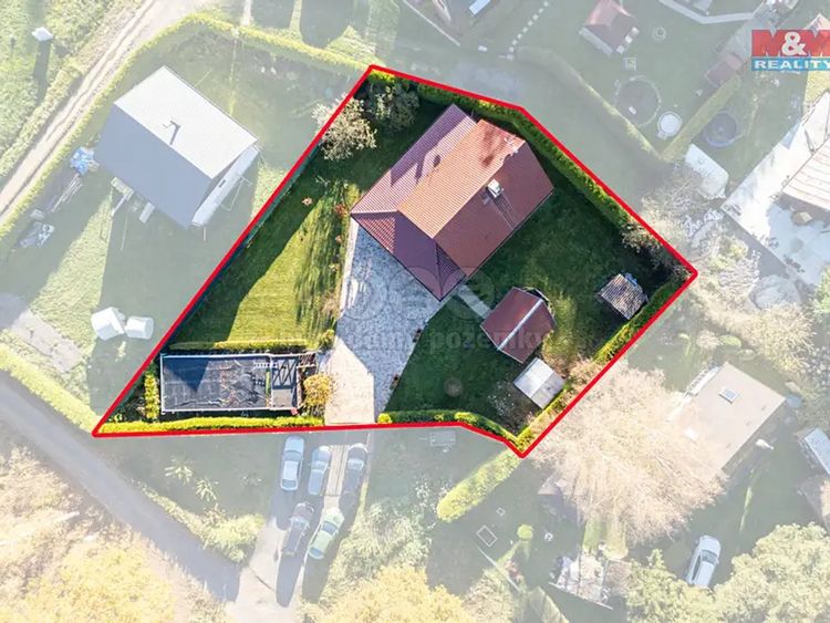 Prodej chaty 120 m², pozemek 930 m²