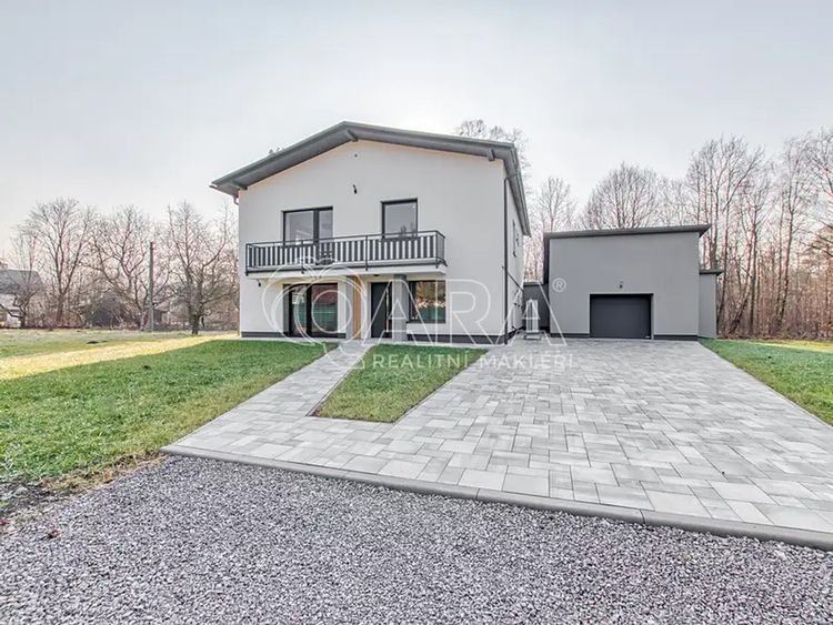 Prodej domu 220 m², pozemek 1891 m²