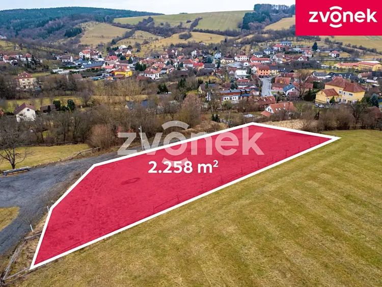 Prodej stavebního pozemku 2258 m²