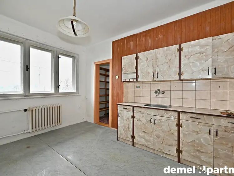Prodej domu 380 m², pozemek 504 m²