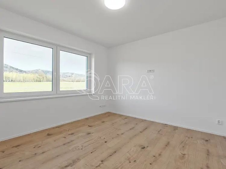 Prodej domu 199 m², pozemek 1102 m²