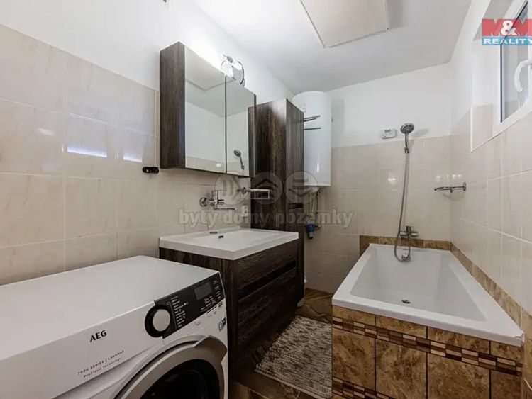 Prodej chaty 120 m², pozemek 930 m²