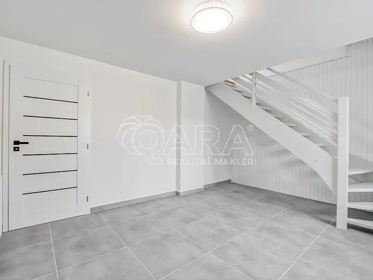 Prodej domu 220 m², pozemek 1891 m²