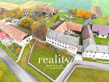 Prodej zemědělské usedlosti 127 m², pozemek 4402 m²