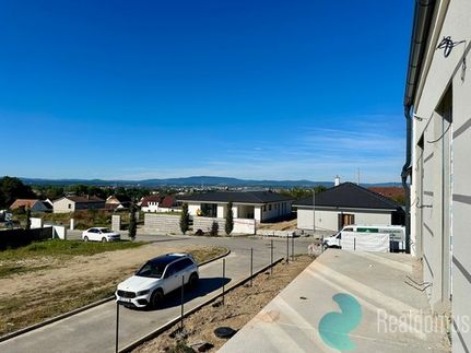 Prodej bytu 4+kk 98 m²