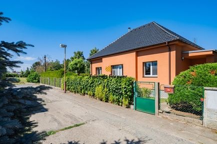 Prodej domu 195 m², pozemek 1223 m²