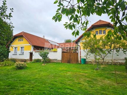 Prodej zemědělské usedlosti 425 m², pozemek 3880 m²