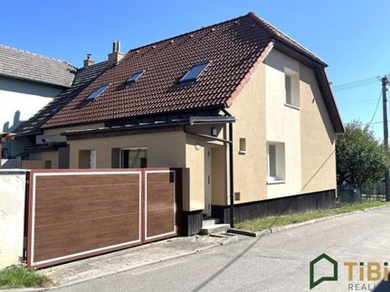 Prodej domu 180 m², pozemek 306 m²