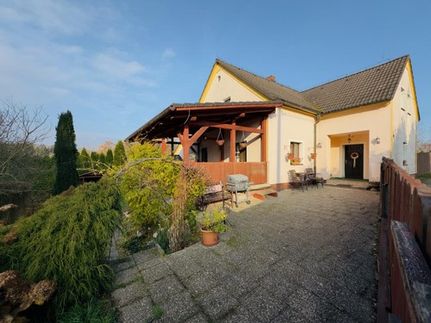 Prodej domu 239 m², pozemek 2776 m²