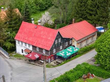 Prodej domu 424 m², pozemek 2478 m²