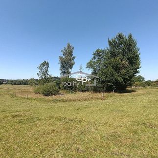 Prodej stavebního pozemku 1586 m²