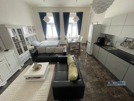 Prodej bytu 1+kk 57 m²