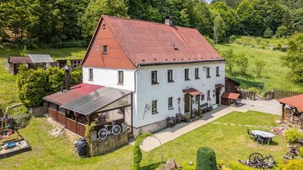 Prodej domu 230 m², pozemek 2941 m²